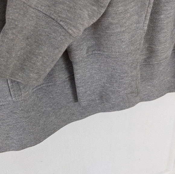 The north face grey hoodie with pink logo Small @C1 - Picture 3 of 8